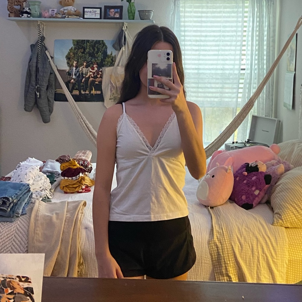 white brandy melville lace tank